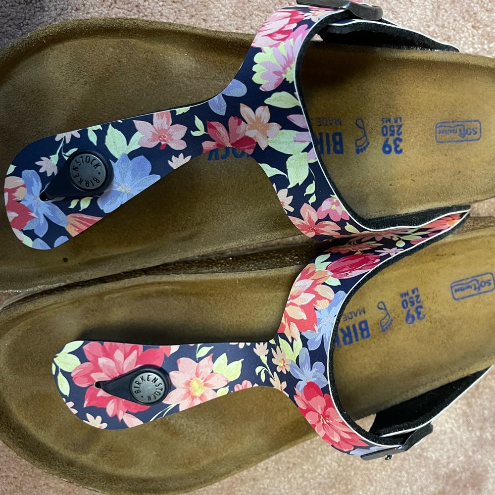 Floral Birkenstock Gizeh 39